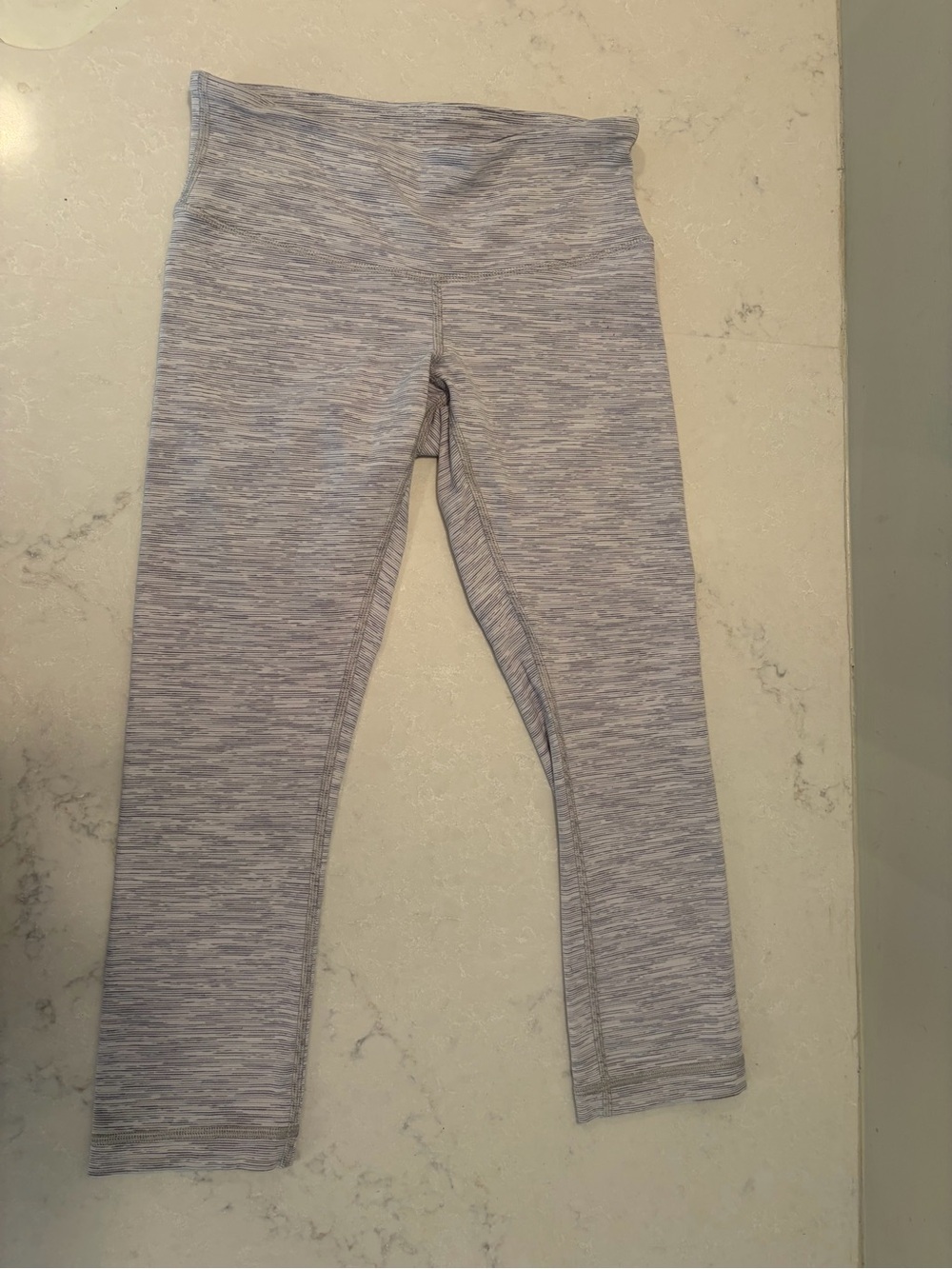 lululemon athletica Women's Light Heather Gray Capris size 4